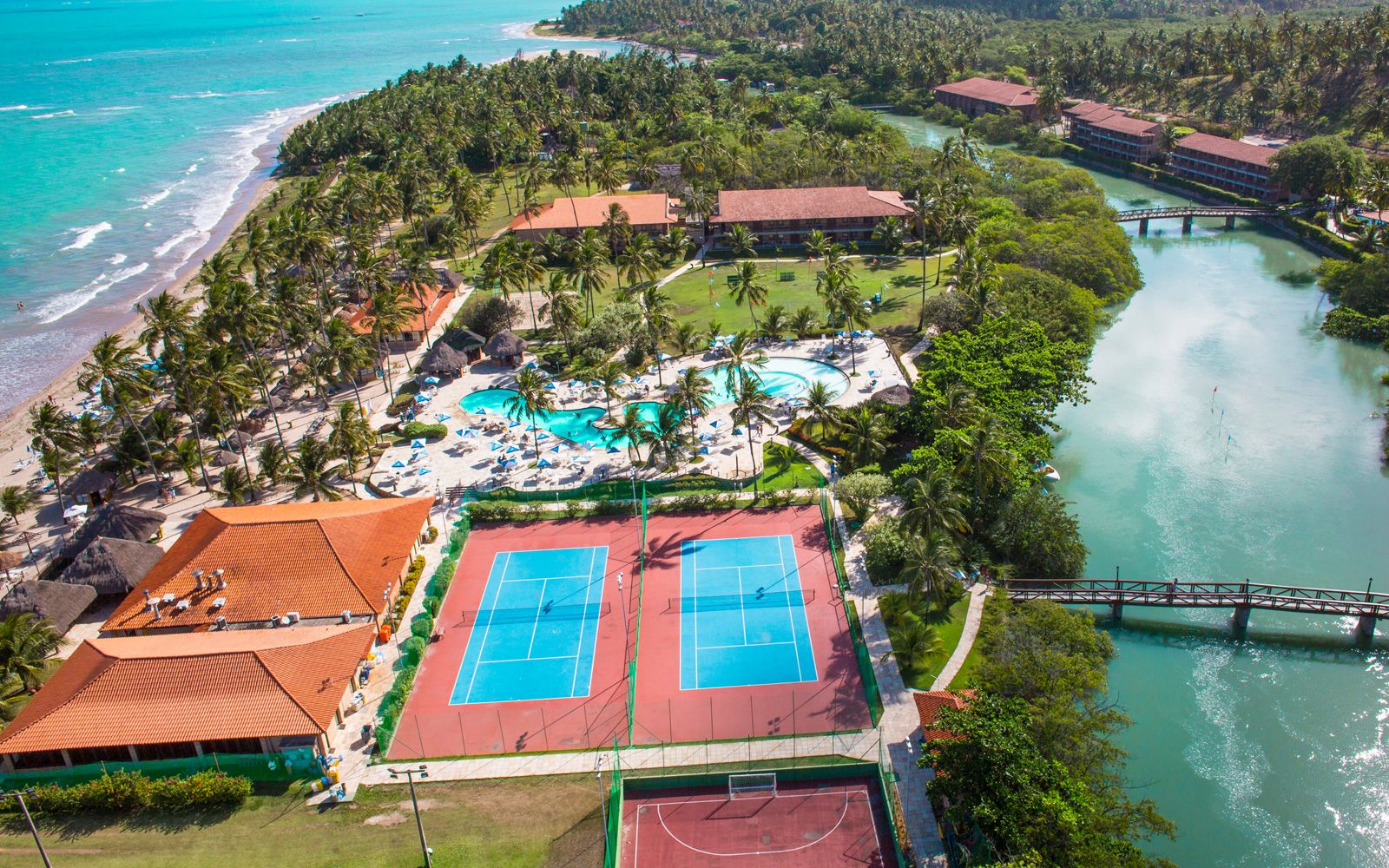 Resort Salinas Maragogi - um dos empreendimentos turísticos instalados no litoral alagoano | Reprodução